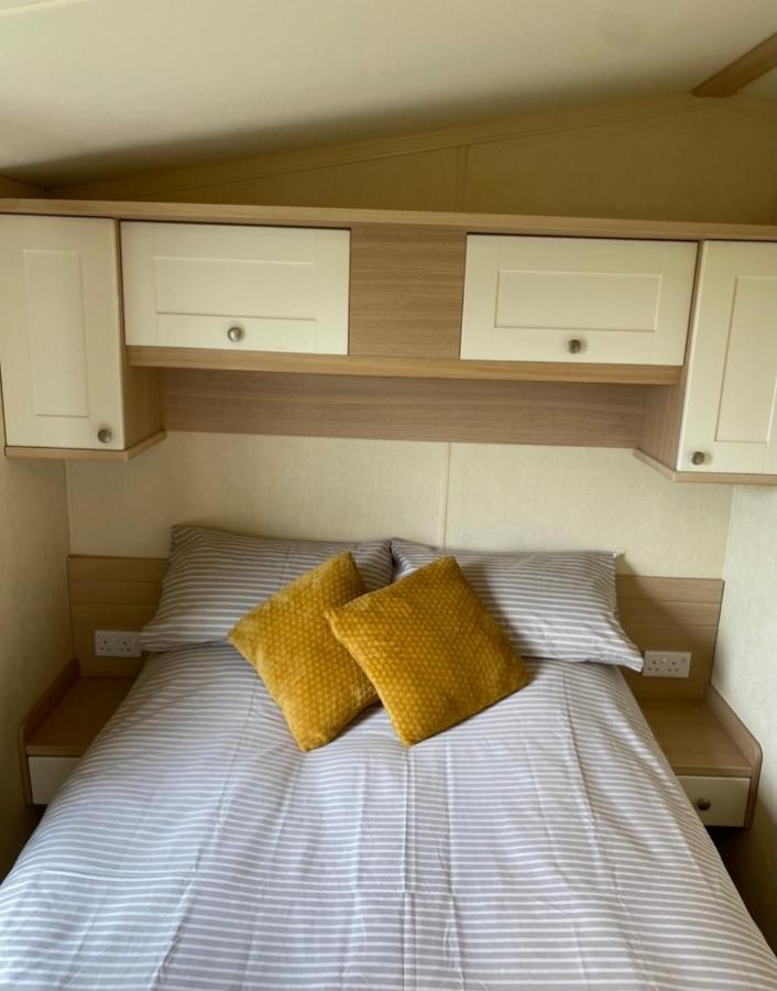 Cosy Caravan 赫尔河畔京士顿 外观 照片